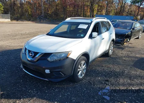 2015 Nissan Rogue Sv z USA, uszkodzony, nr VIN 5N1AT2MV2FC879744